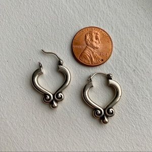 James Avery Scrolled Ear Posts